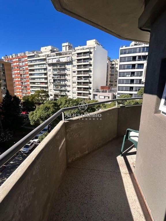 APARTAMENTO EN ALQUILER SIN MUEBLE. SIN GARAJE. DISPONIB...