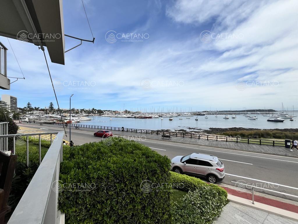 Alquiler apartamento Puerto de Punta del Este.