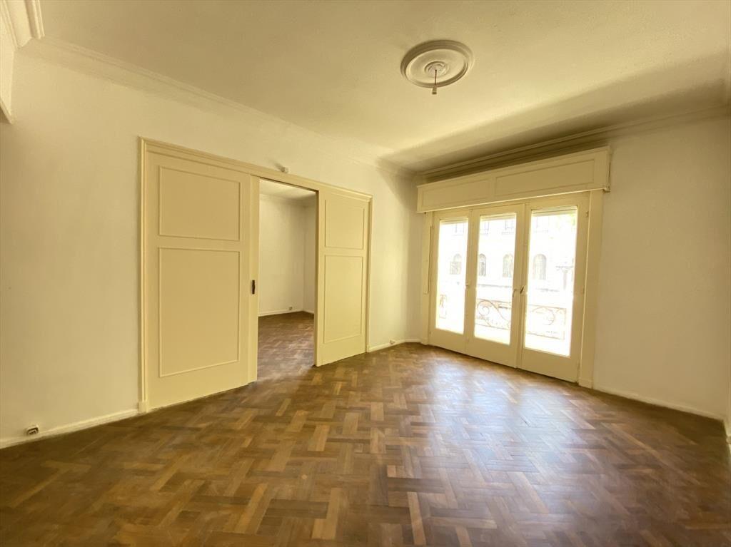 Venta apartamento de 3 dormitorios en Cordon con renta