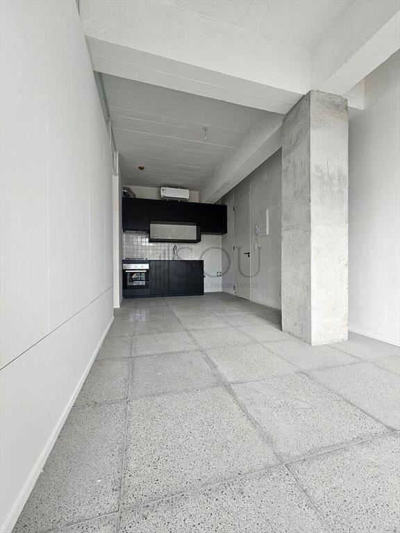 VENTA APARTAMENTO 1 DORMITORIO CON PATIO Y AZOTEA CON RENTA
