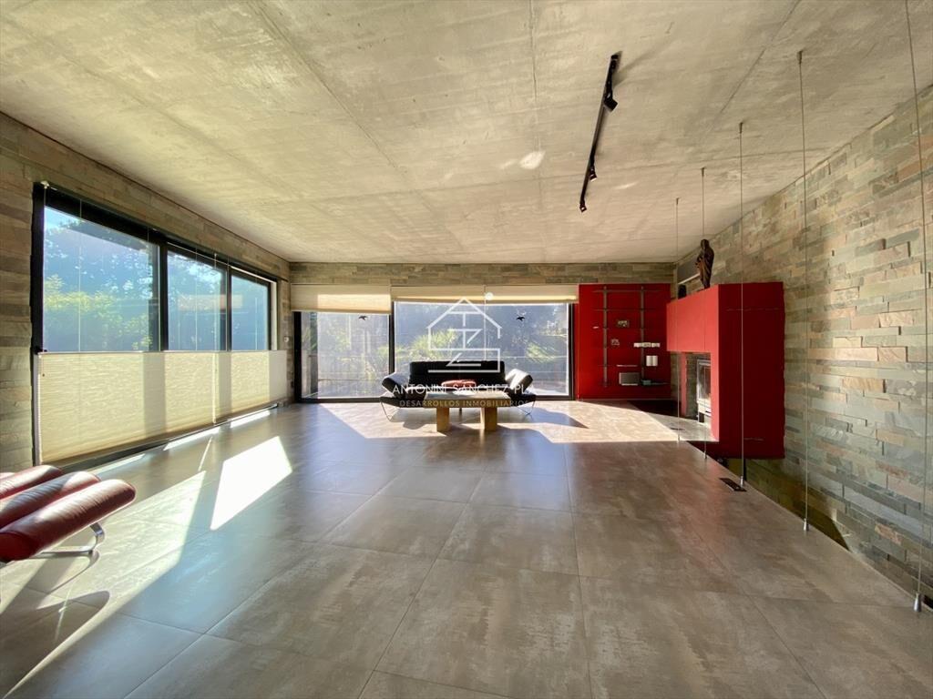 Casa Venta 2 dormitorios + servicio Punta del Este