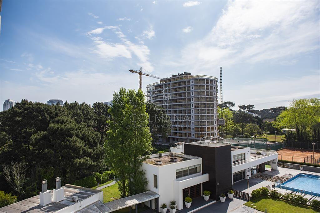 Departamento de 1 y medio dormitorio en venta a