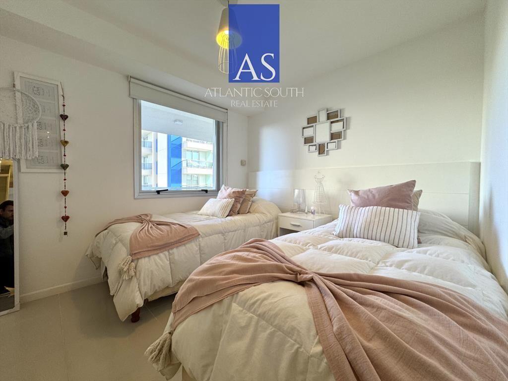 Apartamento de 2 dormitorios en Torre con