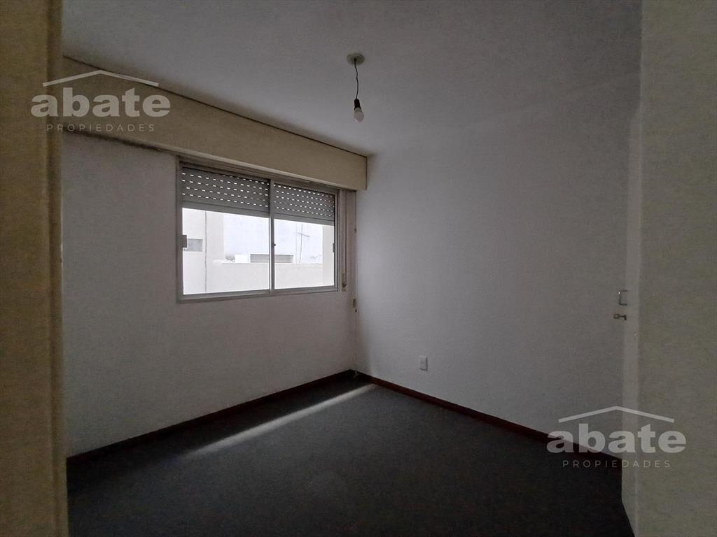 Venta de Apartamento de 2 dormitorios con garage en Cordón,