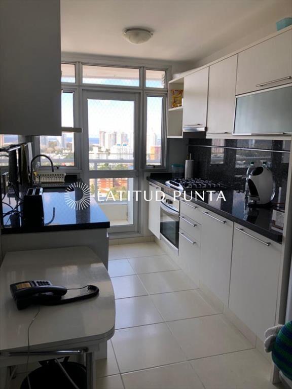 Apartamento de 2 dormitorios en mansa.