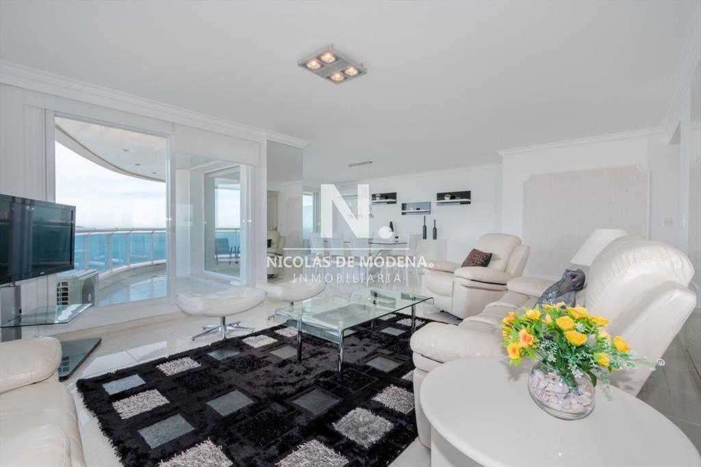 Millenium Tower Punta del Este