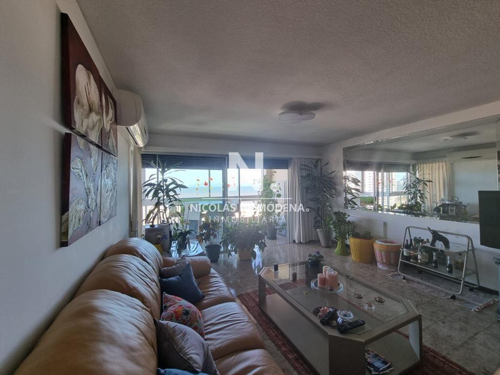En venta hermoso departamento en Punta del Este.