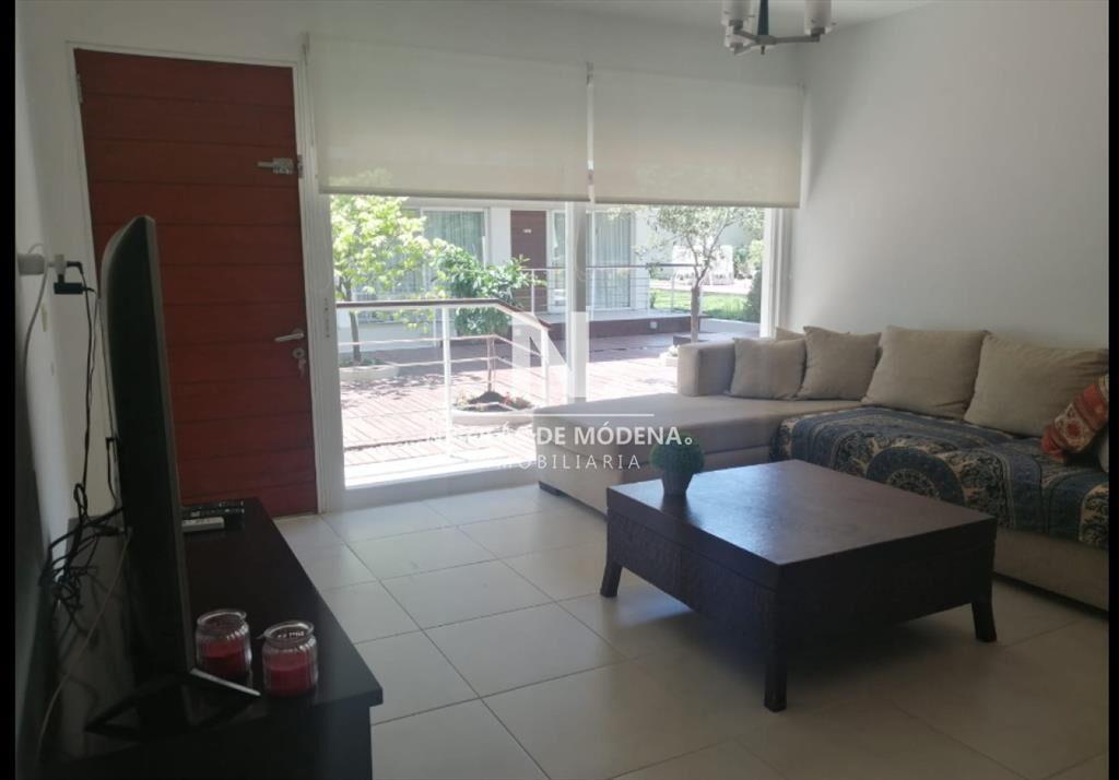 Vende de 2 dormitorios en Peninsula Punta del de