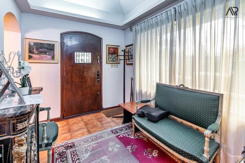 Casa en venta c/ cochera en Punta Gorda