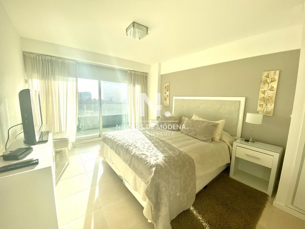 Hermoso apartamento de 3 dormitorios a metros de la Mansa e