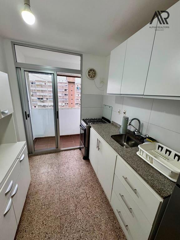 Apartamento en venta c/ cochera en Malvin Norte