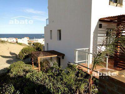 Venta de Complejo de 7 apartamentos con vista al mar! Punta