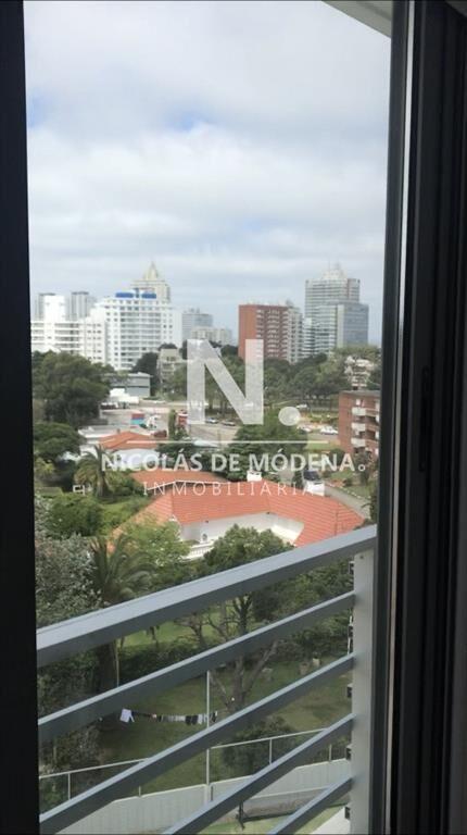 Venta de Apartamento 3 dormitorios en Playa Punta