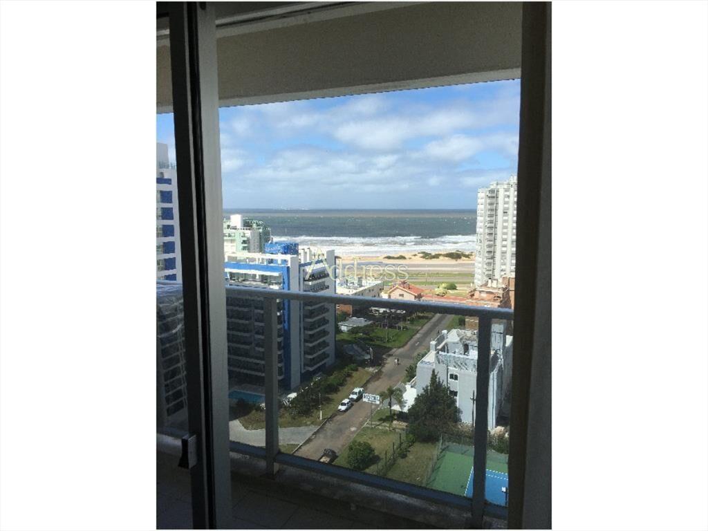 Apartamento en Brava, 1 dormitorios *