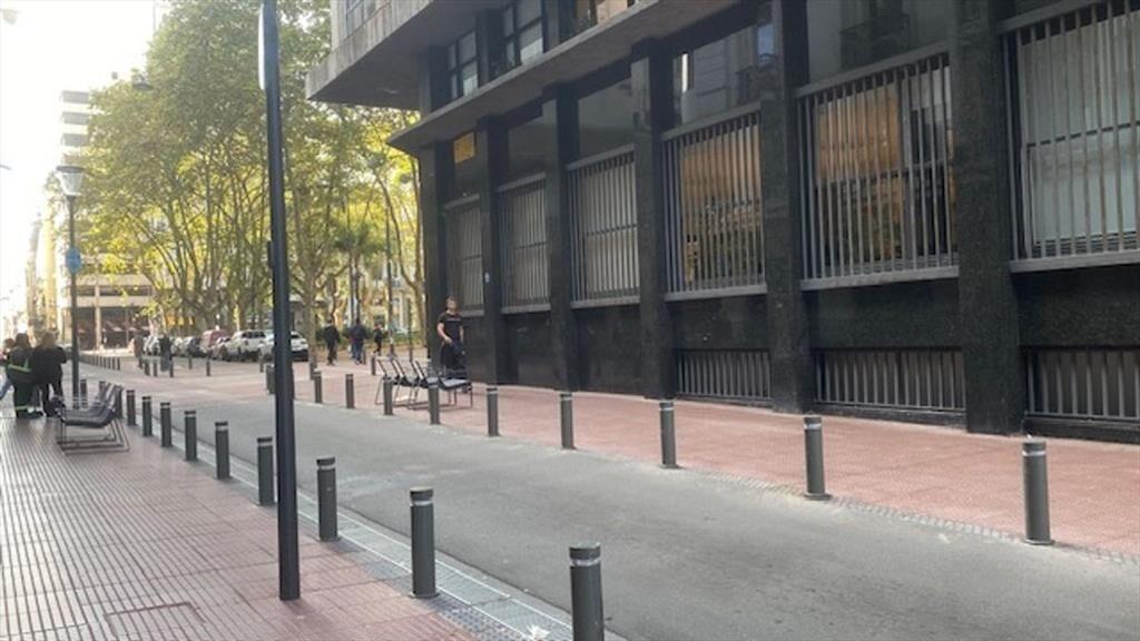 VENTA OFICINA CIUDAD VIEJA