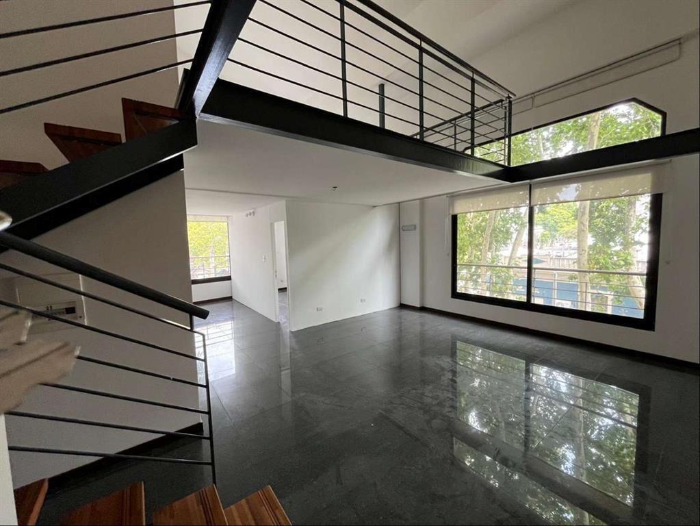 LOFT MUY AMPLIO EN DIAMANTIS