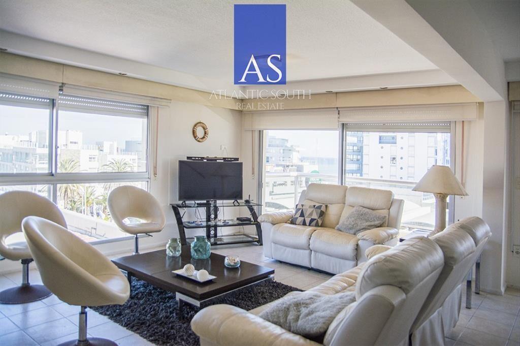 Penthouse duplex de 3 dormitorios con parrillero