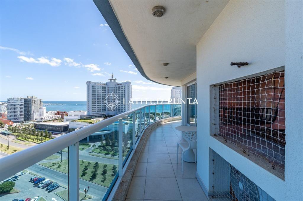 Exclusivo apartamento de 3 dormitorios con en