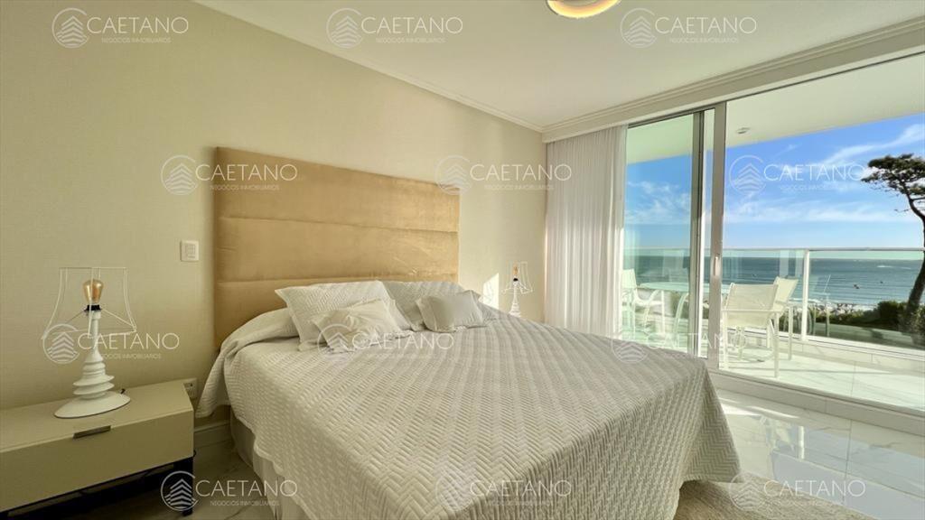 Venta apartamento 3 dormitorios playa mansa Punta