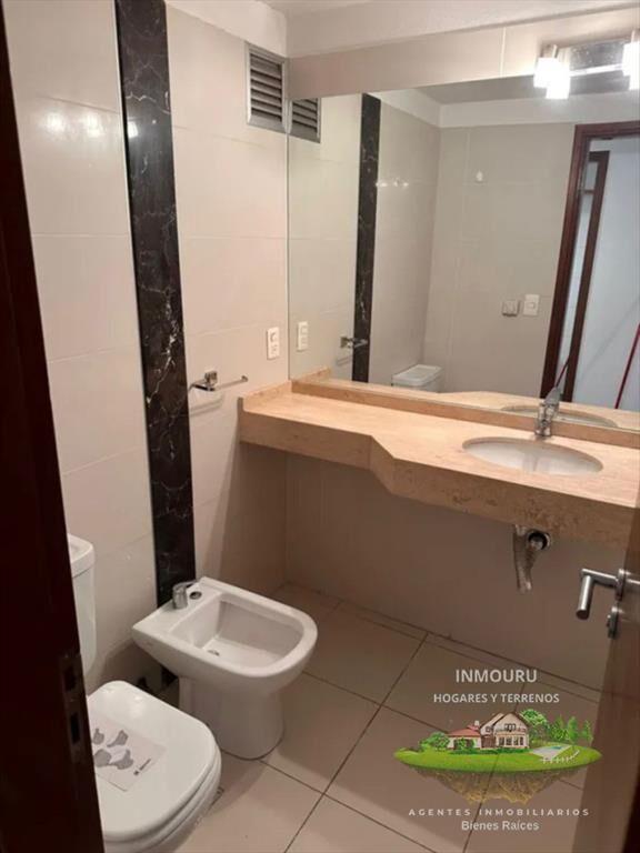 Se alquila apartamento en zona Punta Carretas