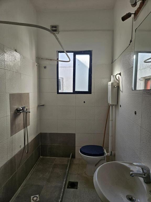 Venta apartamento un domitorio, alquilado - Barrio Sur. Ren