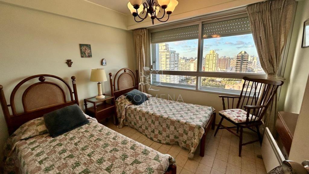Espectacular departamento en torre de renombre