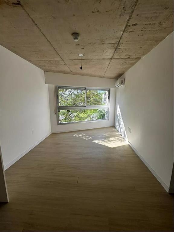 VENTA APARTAMENTO 1 DORM CON GGE -POCITOS NUEVO-
