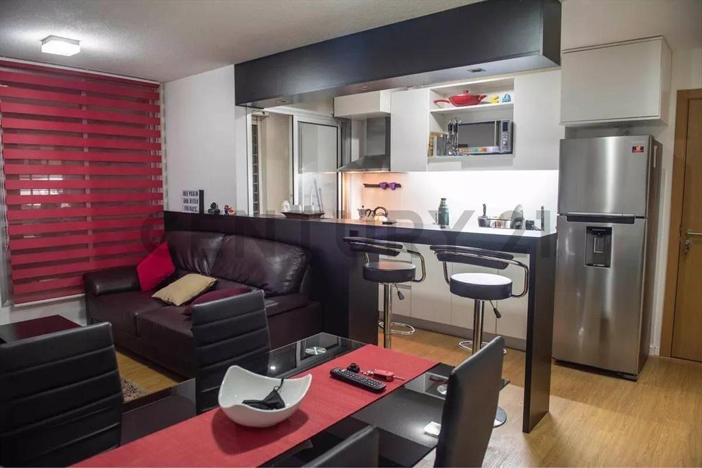 Apartamento 2 dormitorios con cochera privada en Aguada