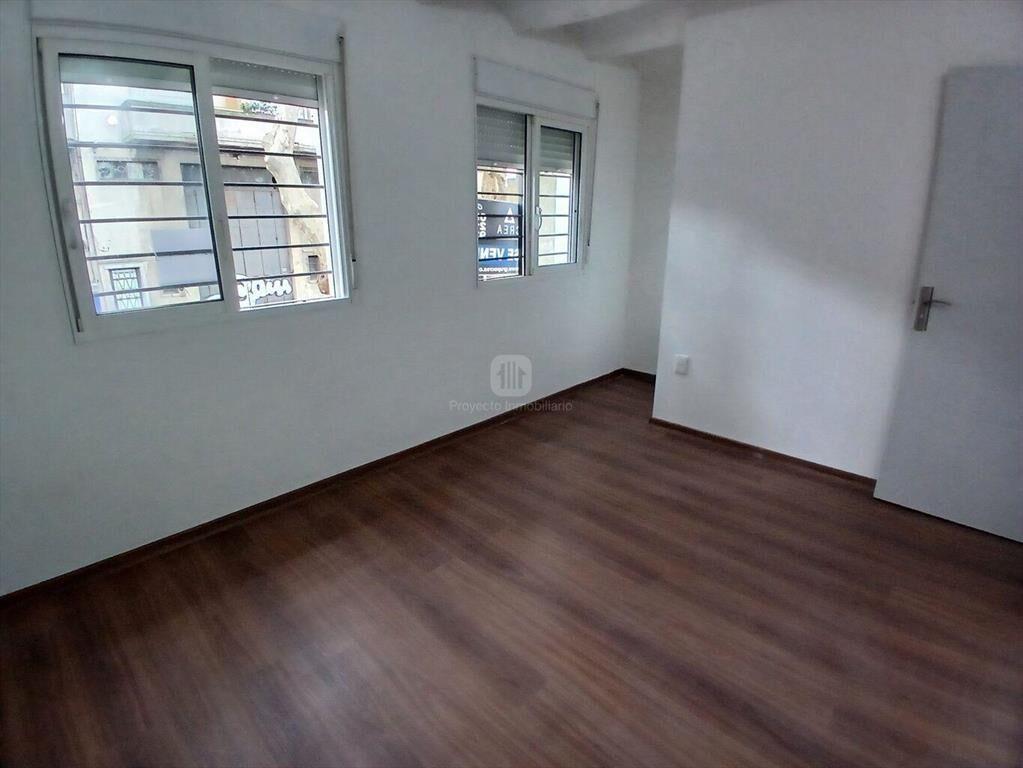 VENTA APARTAMENTO PLANTA BAJA CON PATIO