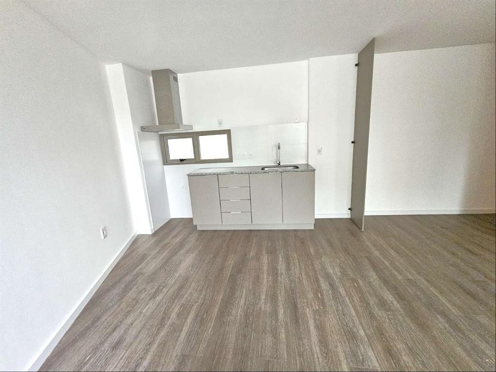 VENTA APARTAMENTO 1 DORM CON TERRAZA Y PATIO