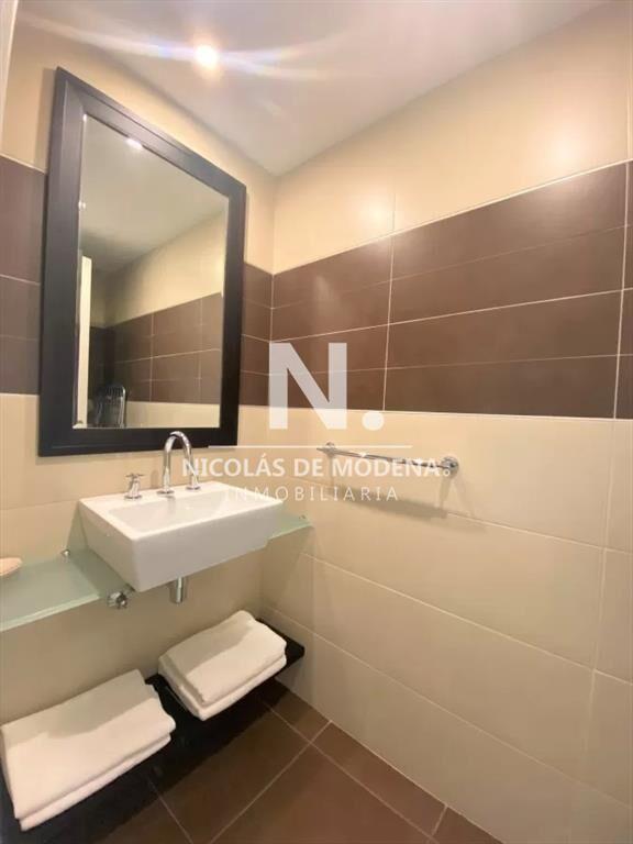 Impecable departamento, comodo e iluminado.