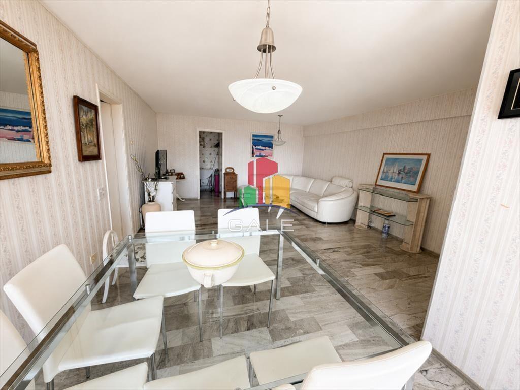 Vende Apartamento en Península - Punta del Este de 3 dormi