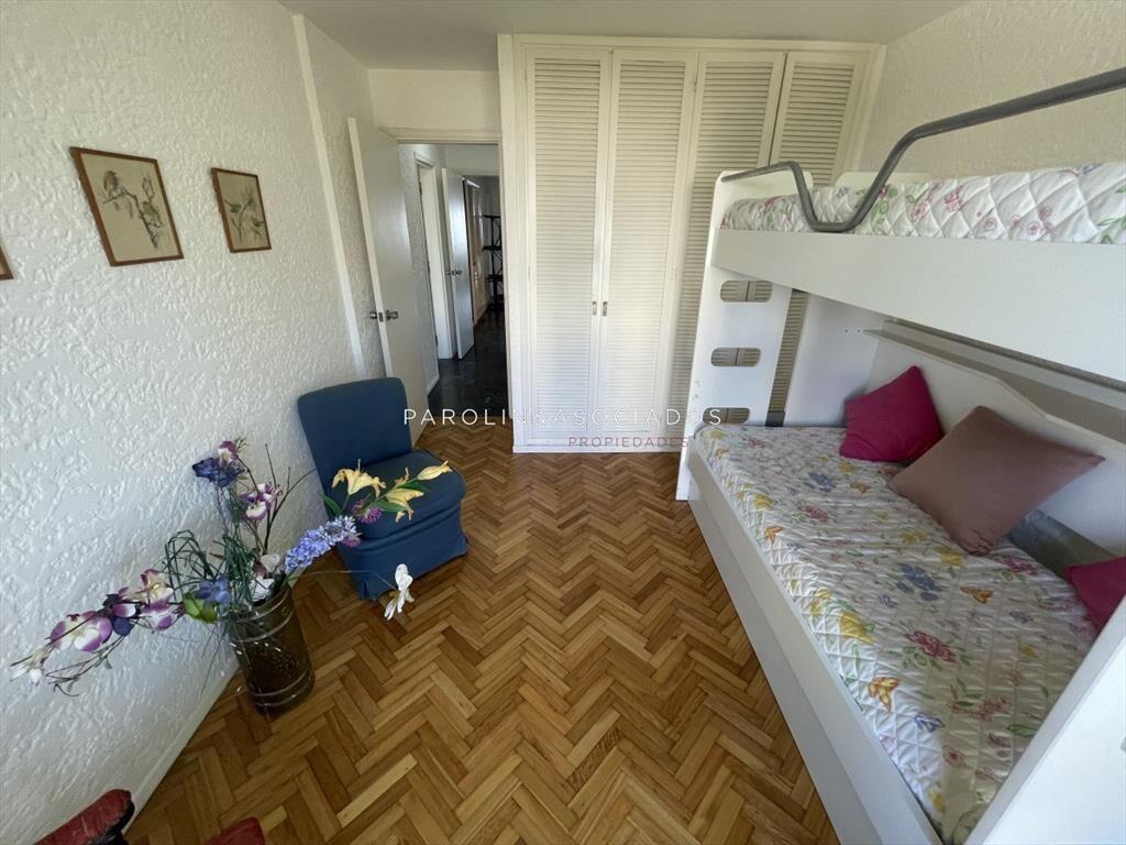Apartamento en primera línea en edificio Malecón, Punta d