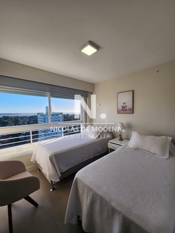 Departamento de 2 dormitorios en venta en Torre ,