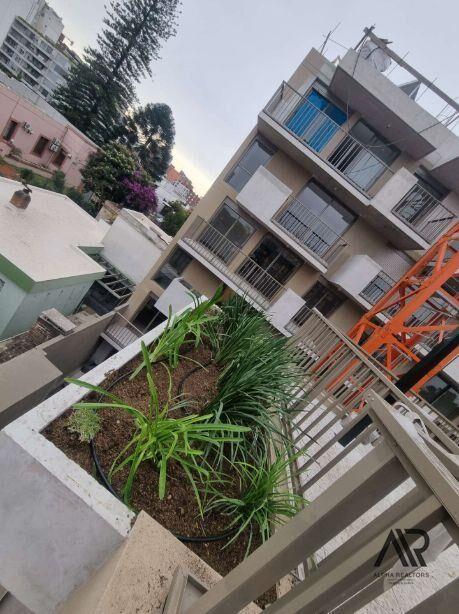 Venta Apartamento Monoambiente En La Blanqueada En Pozo