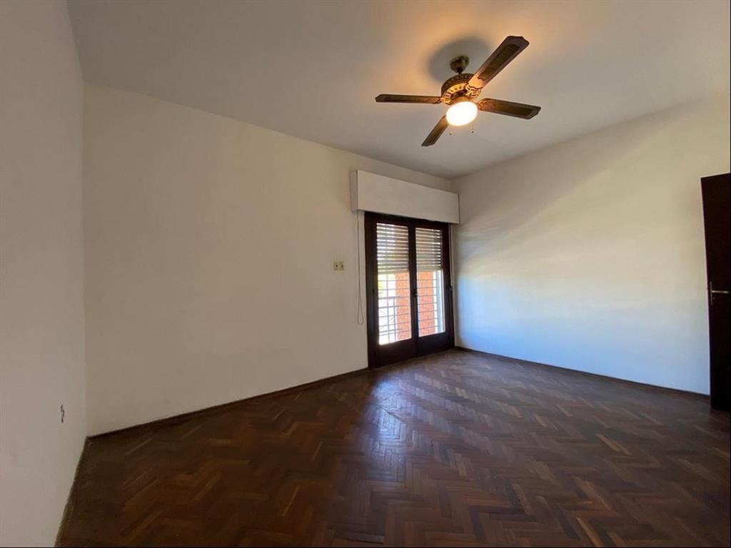 Venta local comercial + 2 casas de altos y terreno