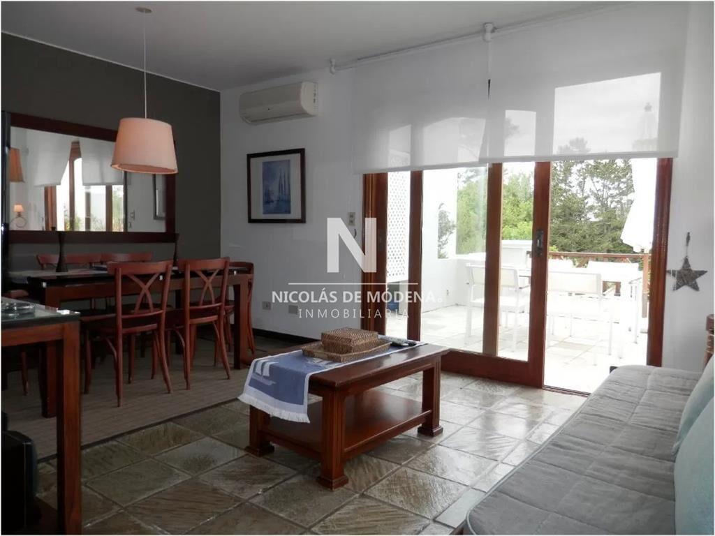 Se vende departamento de 1 dormitorio en suite en