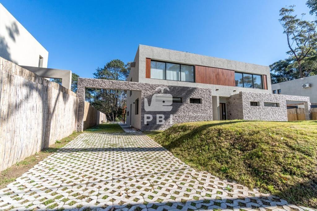 Casa en venta en Solanas Country, Punta Ballena -