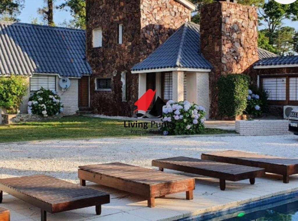 gran casa en alquiler en Punta del Este