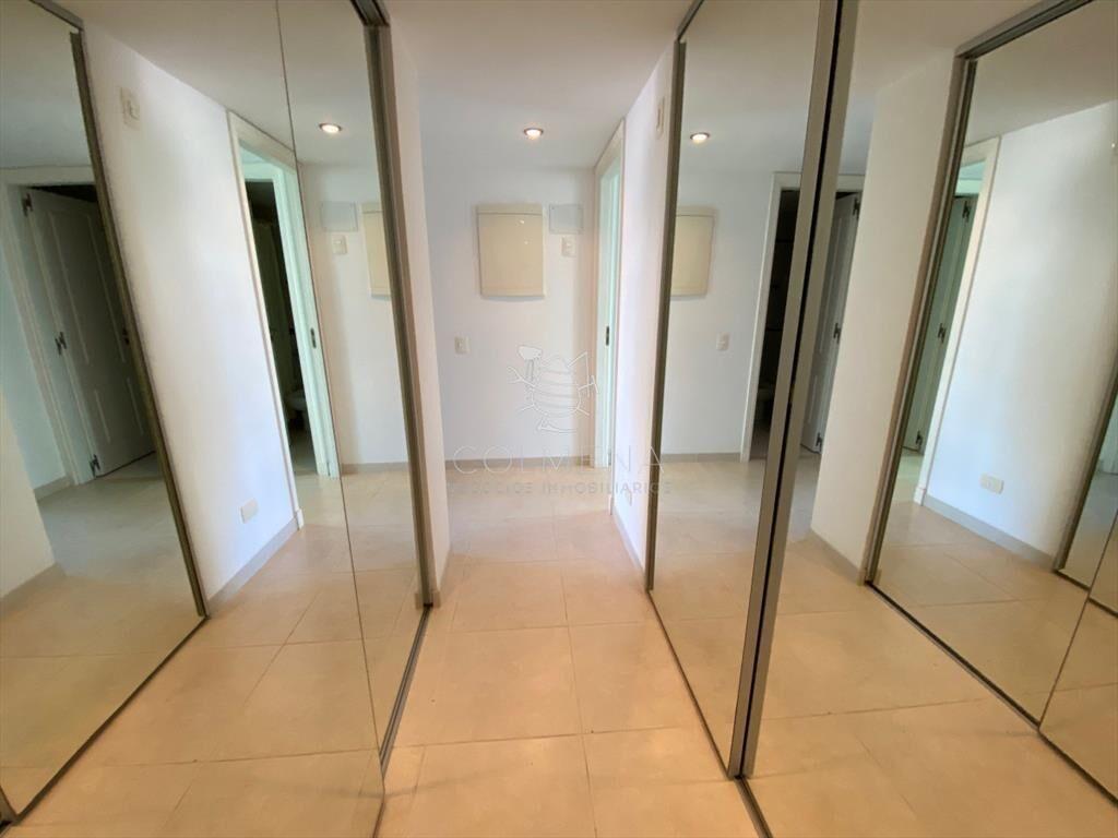 Apartamento en venta Playa Mansa 2 dormitorios
