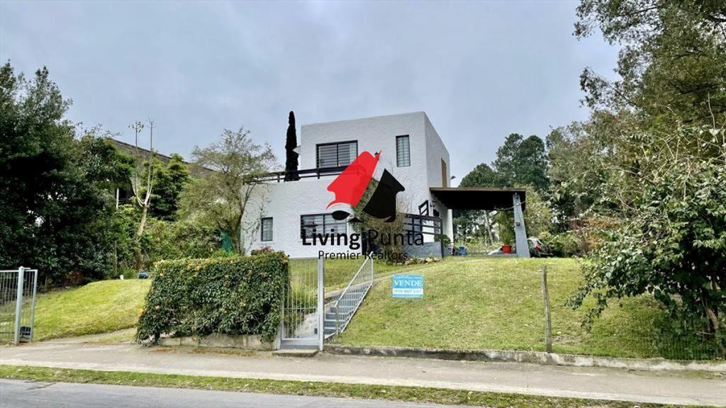 Casa en venta. Pinares. Ideal para todo el aÃ±o