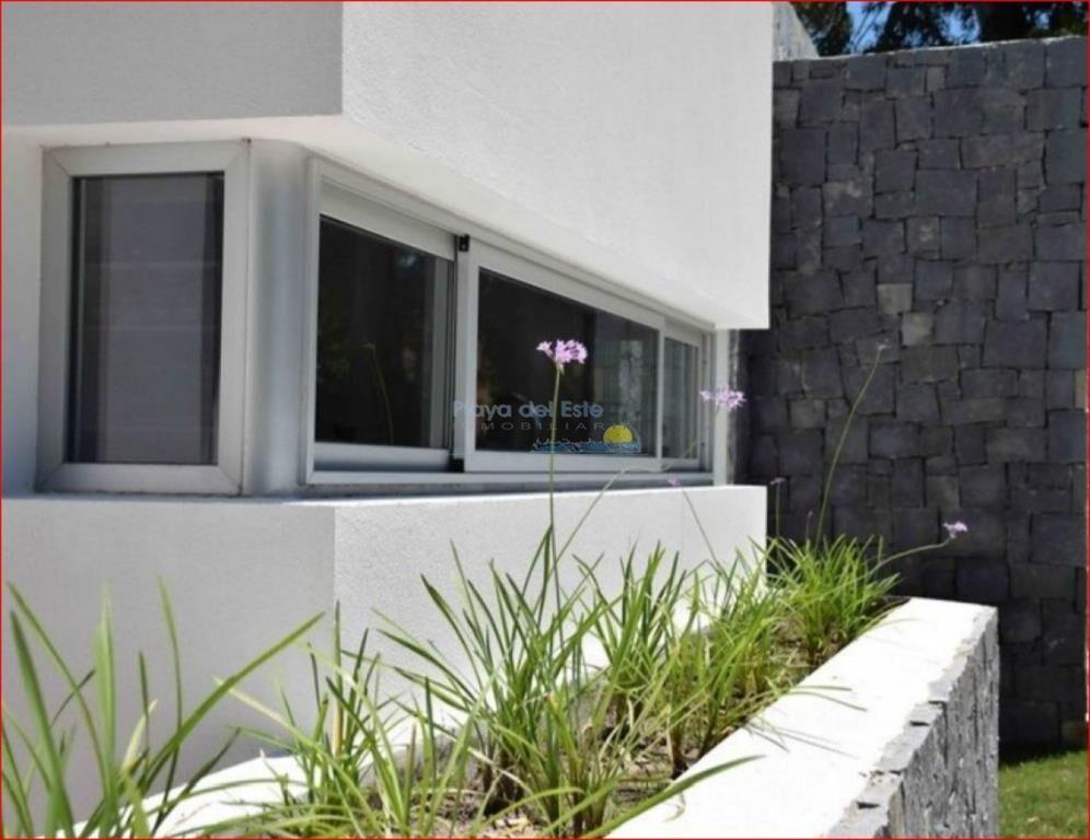 Casa en venta en Beaverly Hills , punta del este