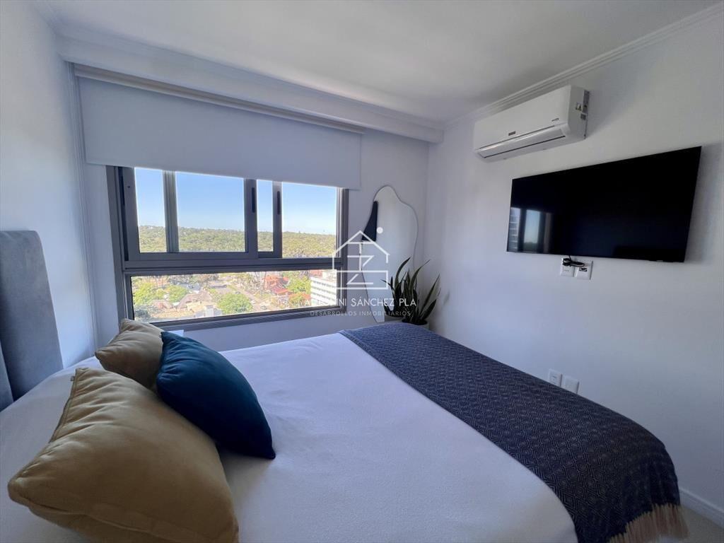 Apartamento de 2 dormitorios con servicio de playa. Place L