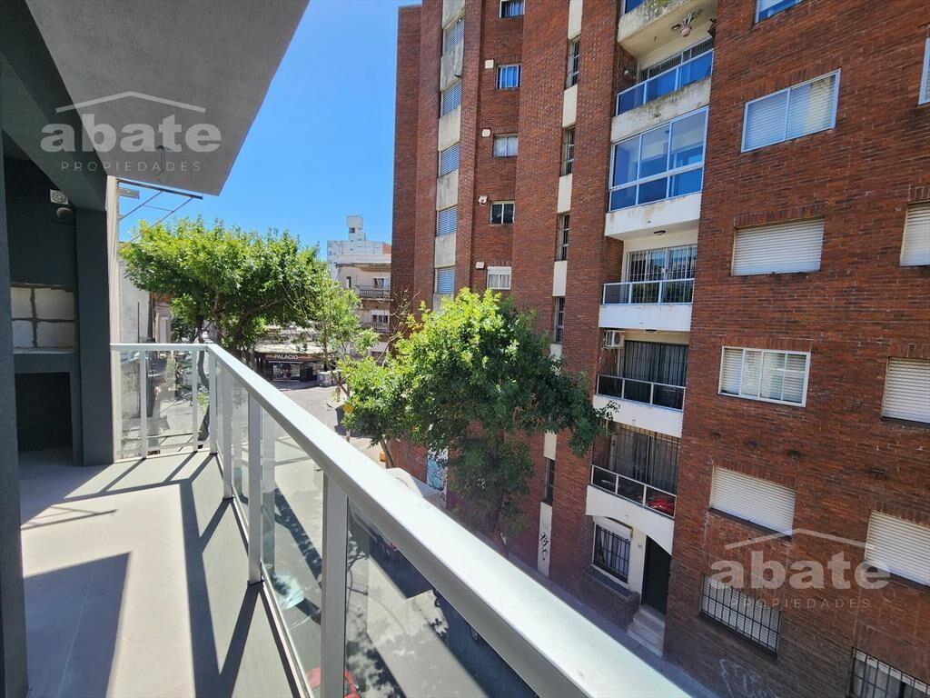 Venta apartamento 1 Dormitorio en Cordón con Parrillero