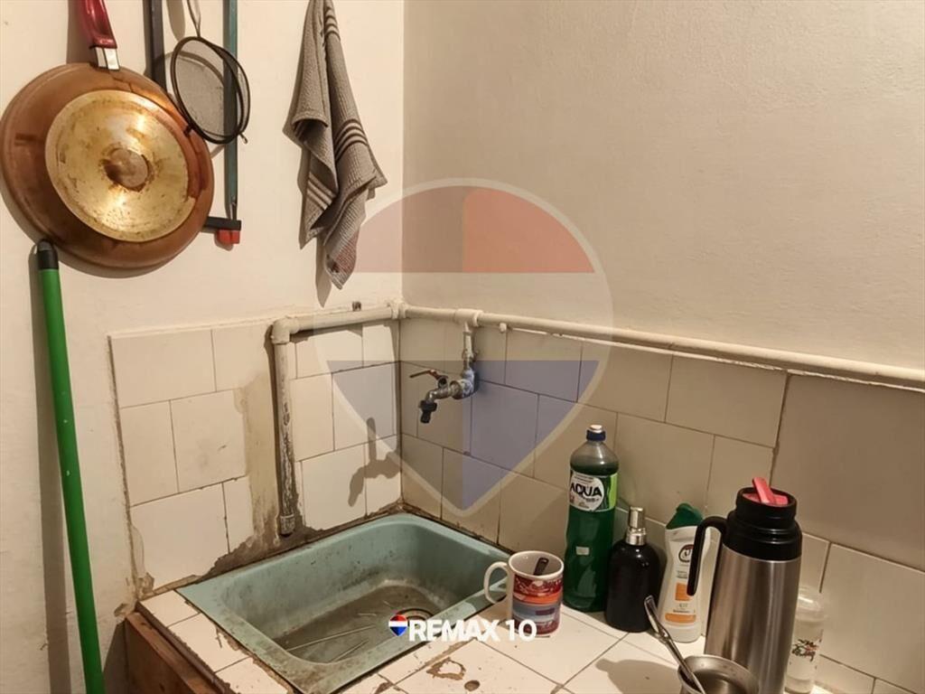 CASA EN EXELENTE PUNTO DE LA CIUDAD