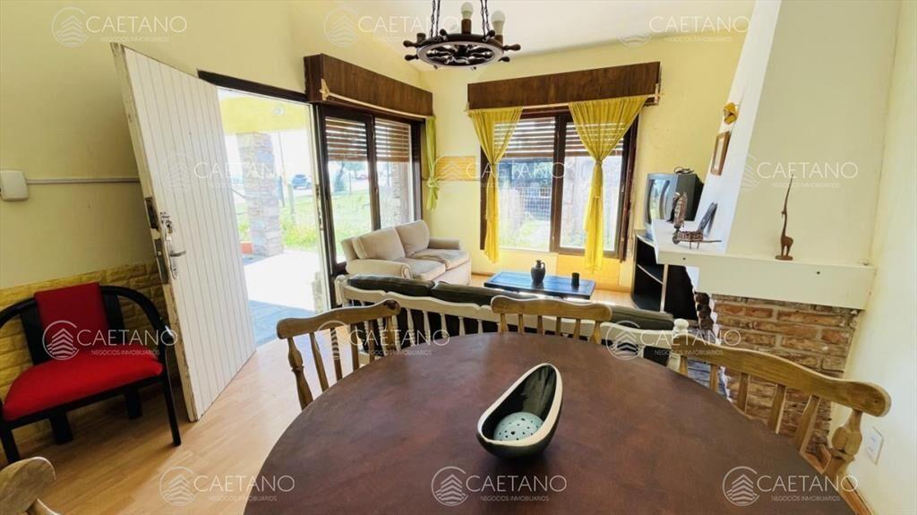 Casa en Piriápolis, Los Angeles
