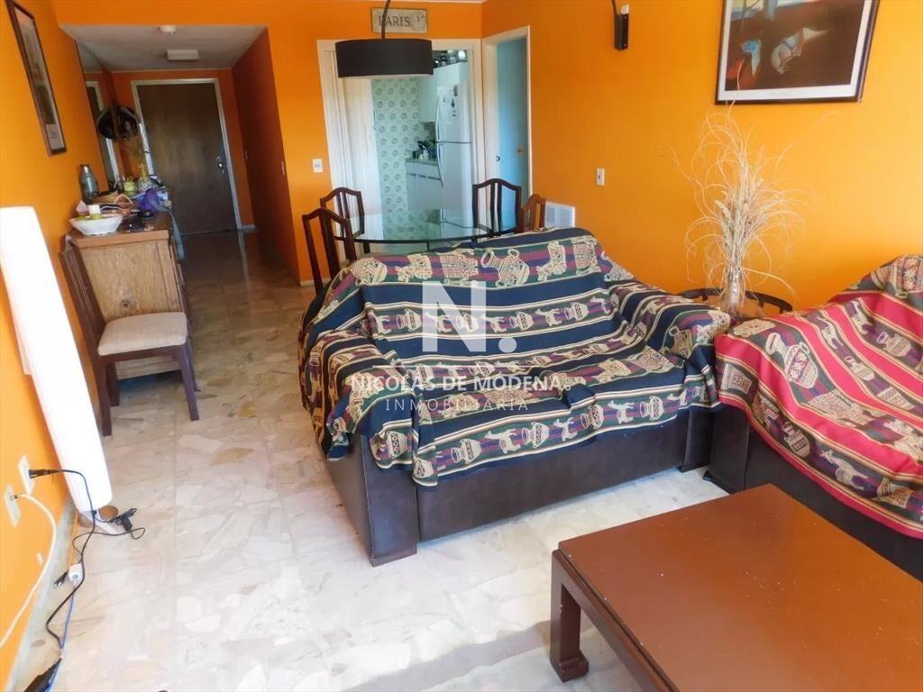 Vende departamento 2 dormitorios en Mansa - Punta