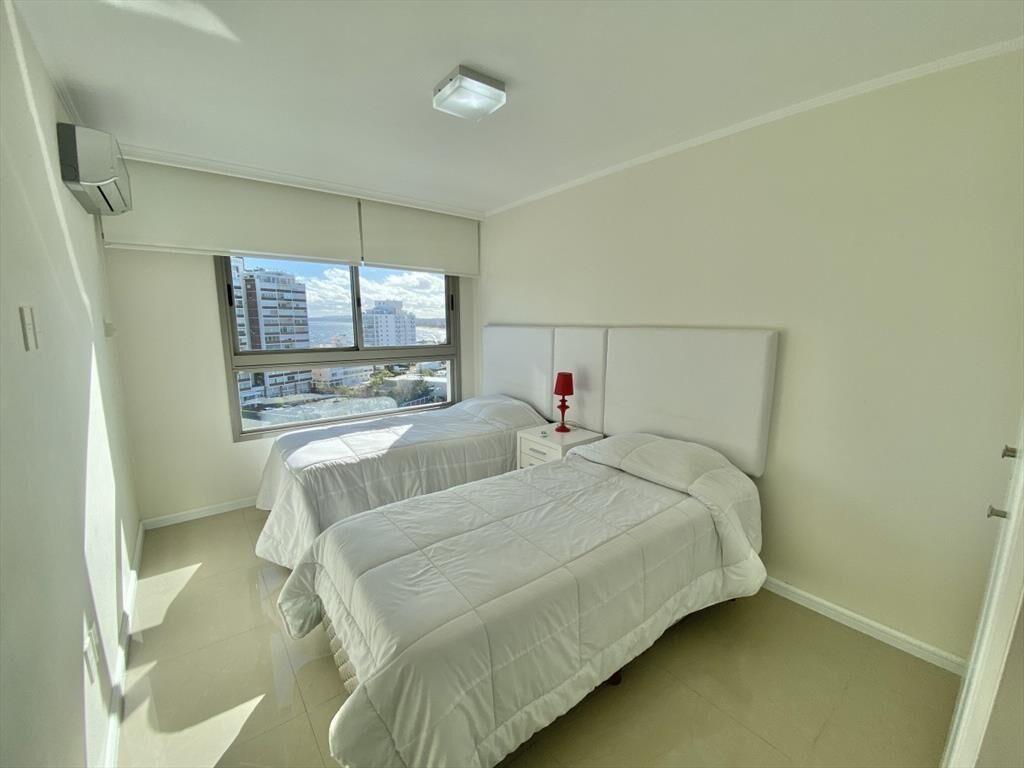 VENTA APARTAMENTO 3 DORMITORIOS EDIFICIO III