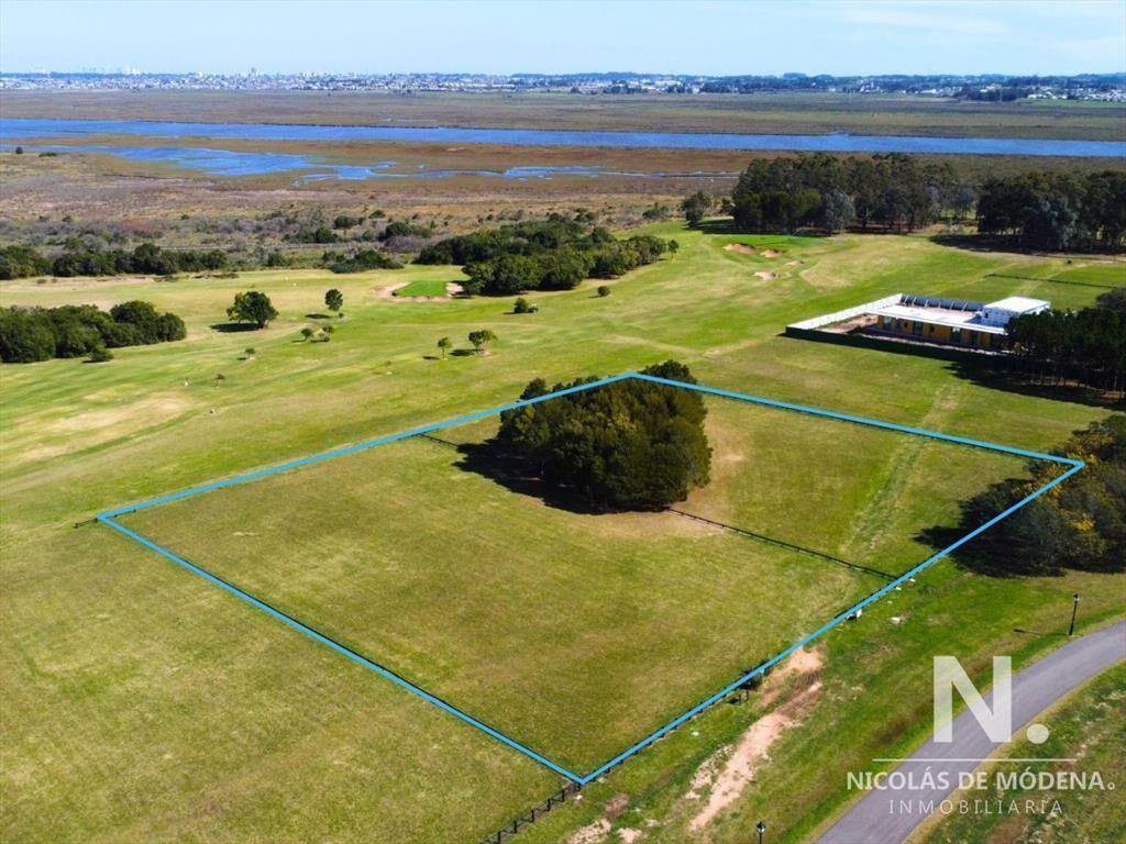En venta dos lotes en Camino Eguzquiza - La Barra