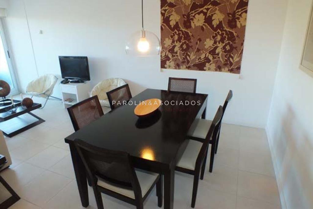Apartamento en venta de 2 dormitorios en Torre